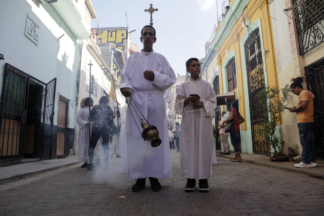 Procesión de la Virgen de la Caridad del Cobre en La Habana (Foto: Omar Meralla Cruz).