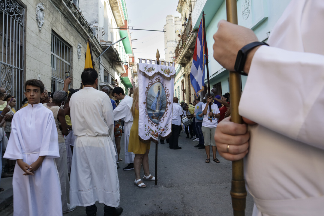 Procesión de la Virgen de la Caridad del Cobre (Foto: Omar Meralla Cruz).