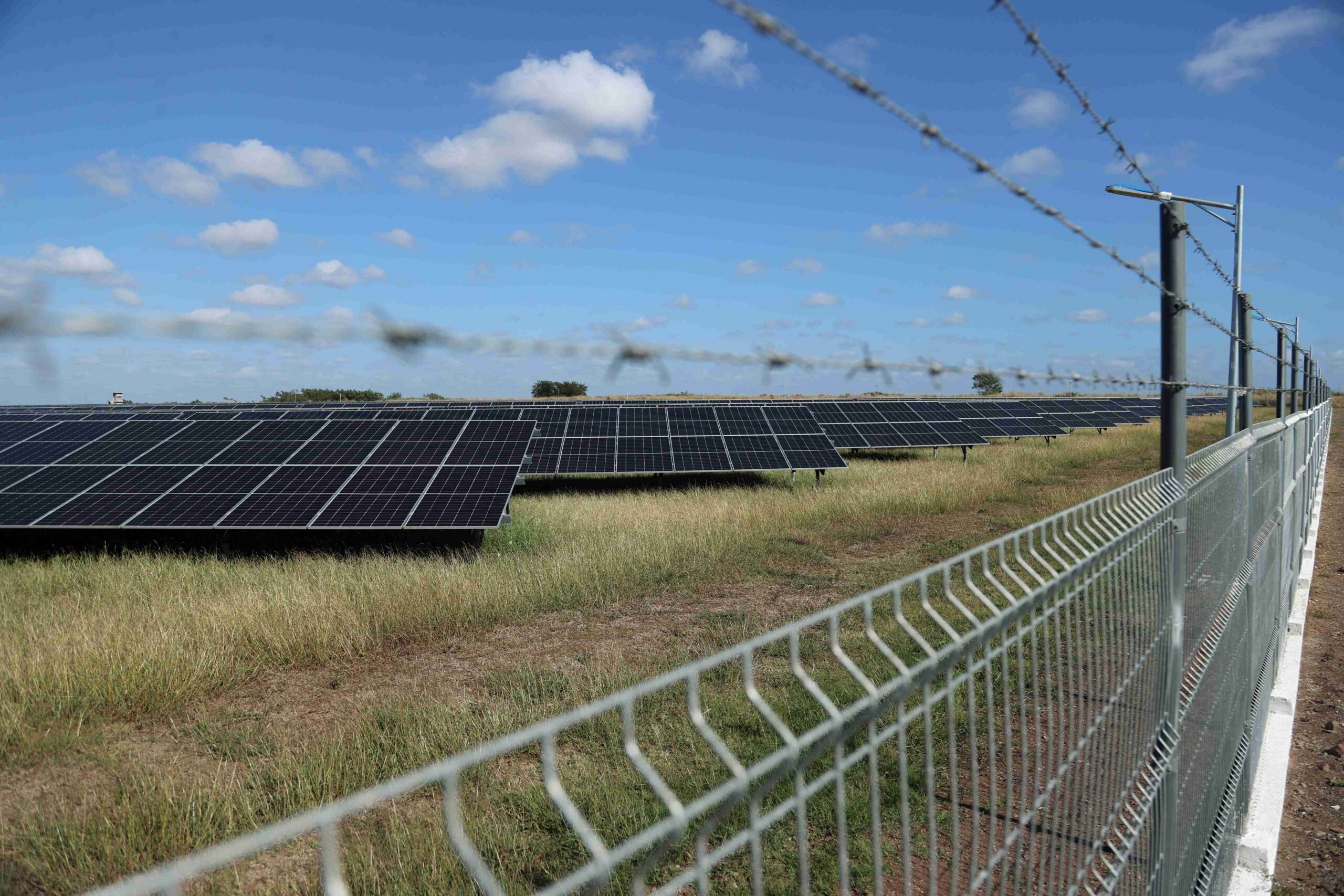 El parque solar de Luaces en Vertientes, provincia de Camagüey, fue inaugurado en mayo de 2025. Foto: Luis Bustamante.