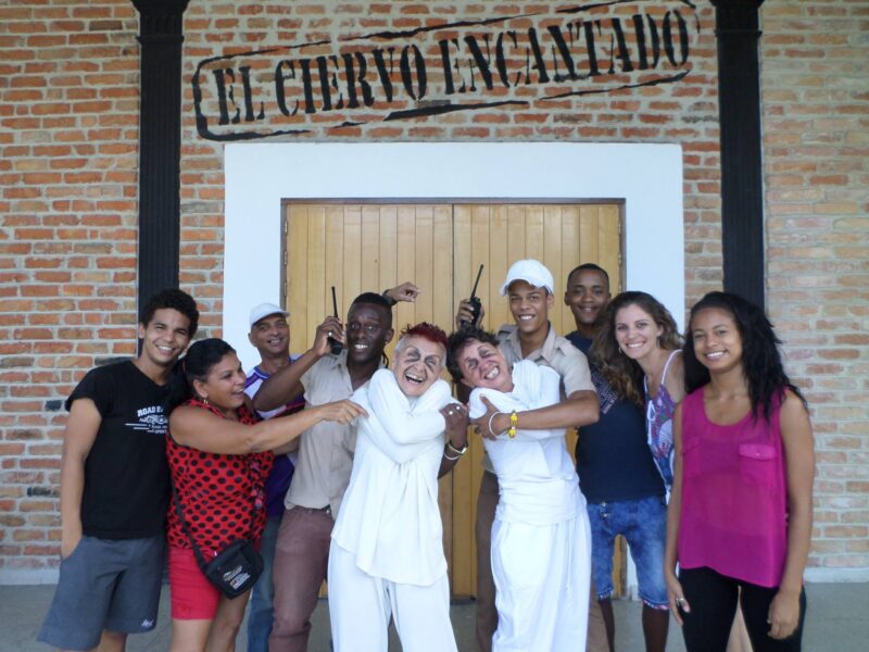 La sede de la calle 18 no era un teatro: era un archivo de la memoria histórica y, sobre todo, un hogar. Foto: Facebook El Ciervo Encantado.