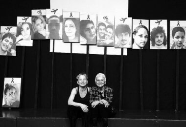 Nelda Castillo (directora y actriz) y Mariela Brito (actriz y teatróloga). Foto: Facebook El Ciervo Encantado